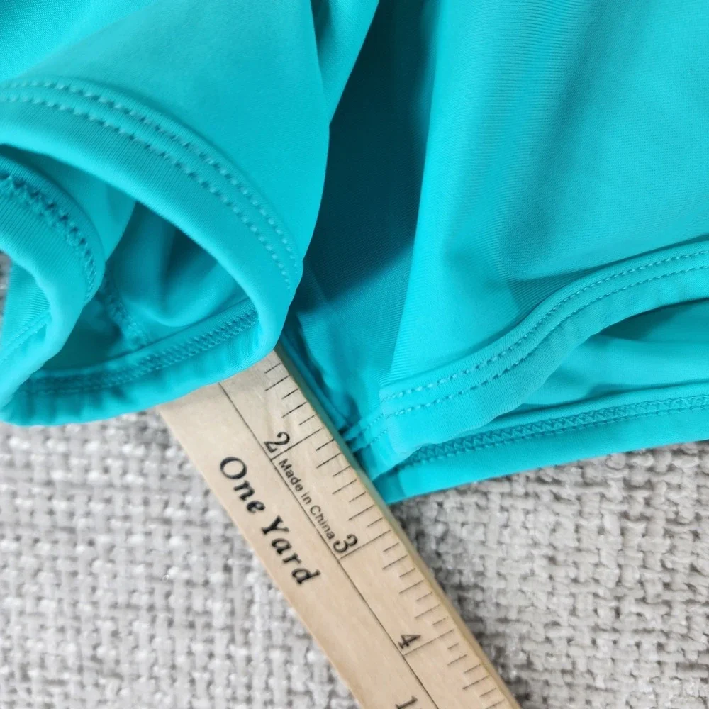 Carve Designs Womens M Board Shorts Aqua Stretch Lined Pockets Swimwear NWT